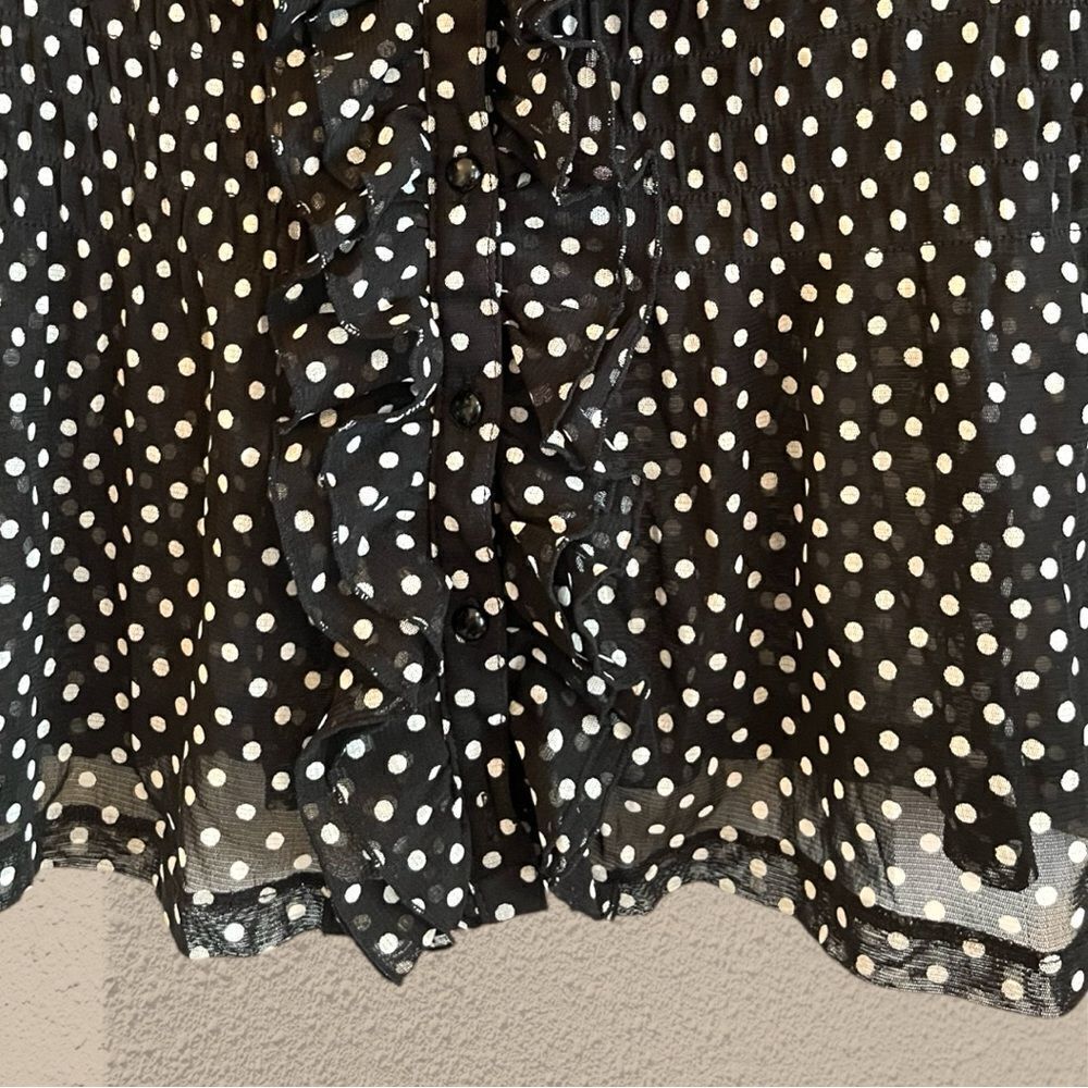 Black and white polka dot mesh ruffled blouse - Picture 4 of 9